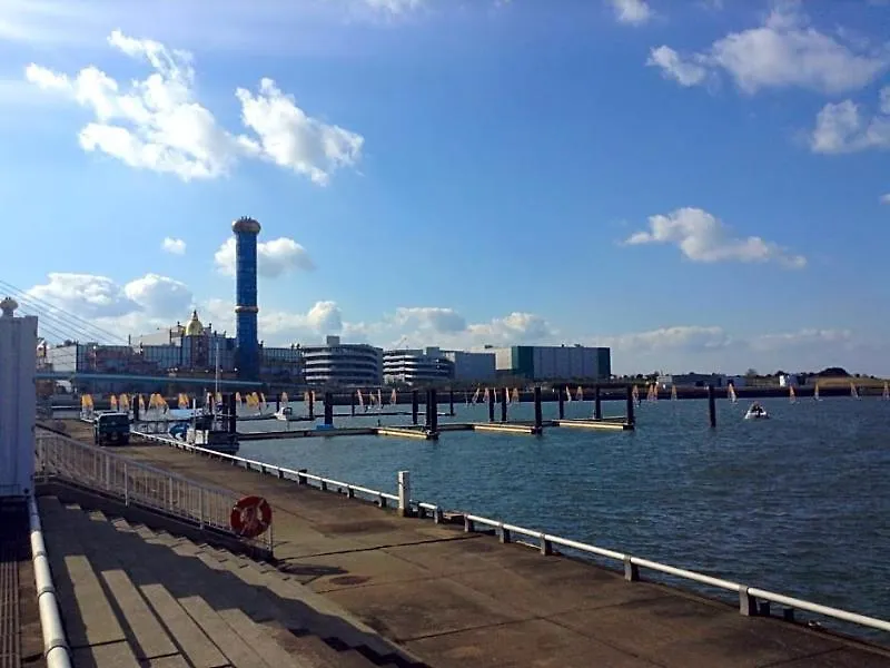 Hotel Hull Osaka Hokko Marina 2*,
