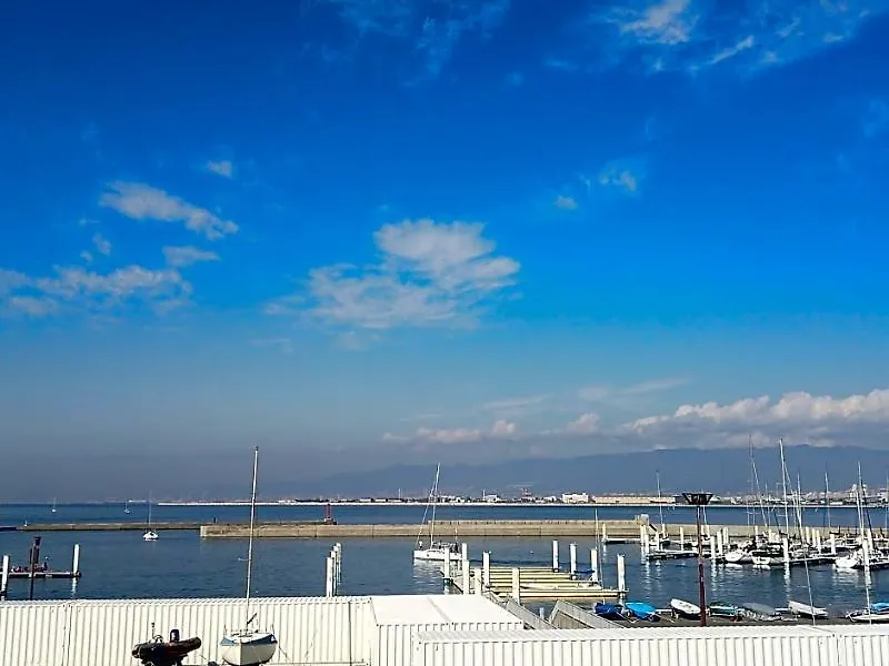 **  Hotel Hull Osaka Hokko Marina Japan